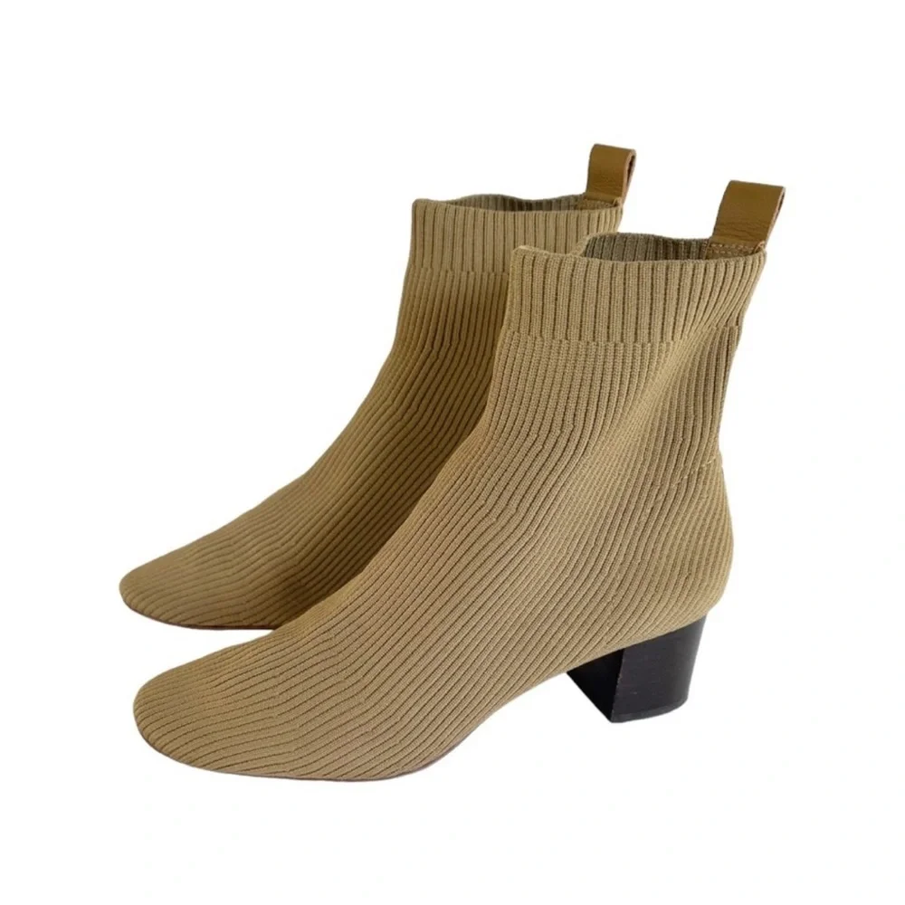 Everlane The Glove Boot - Picture 1 of 16